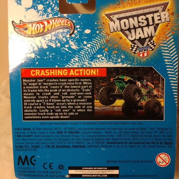 Rare find!  Hot Wheels Monster Jam (2013) MAX D Car - Picture 3 of 3